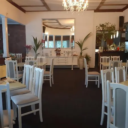 Guest house A Restaurace Belveder Romantico, Mini-zoo, Free Parking Jachymov