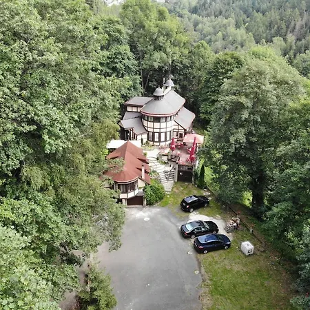 A Restaurace Belveder Romantico, Mini-zoo, Free Parking Guest house