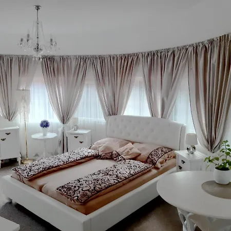 Belveder Romantico, Mini-zoo, Free Parking 3* Яхимов