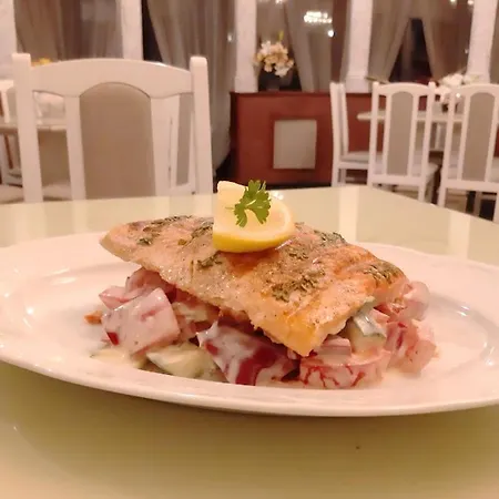 A Restaurace Belveder Romantico, Mini-zoo, Free Parking Konukevi 3*