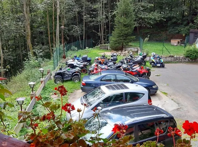 A Restaurace Belveder Romantico, Mini-zoo, Free Parking